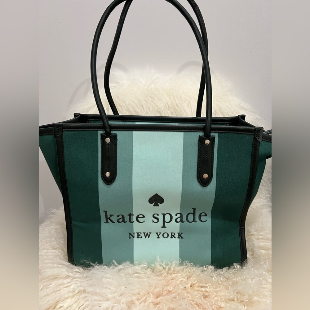 KATE SPADE (NEW)!! ONLY 1! Best price